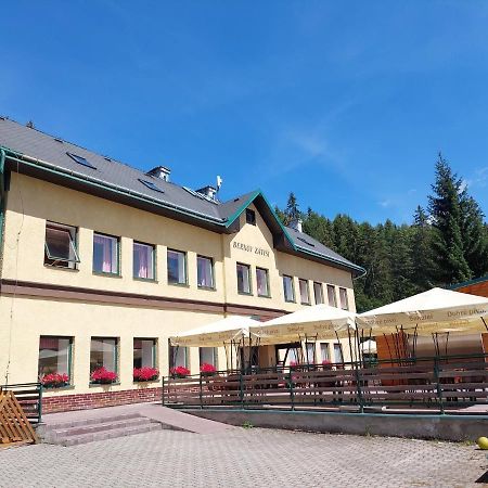 RS BERNOV Zátiší Hotel Nejdek Exterior foto
