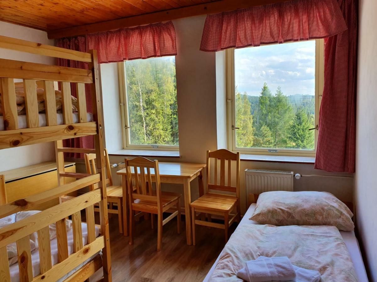 RS BERNOV Zátiší Hotel Nejdek Exterior foto